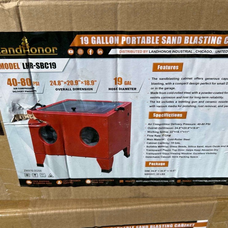LandHonor LHR-SBC19 19 Gallon Portable Sand Blasting Cabinet