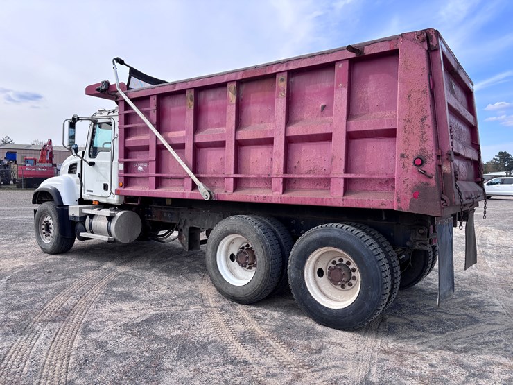 #32756-•-2007-mack-cv713-dump-truck-image-4