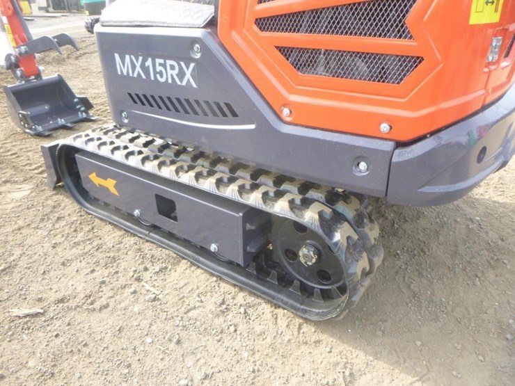 2025-agt-mx15rx-hydraulic-excavator-image-27