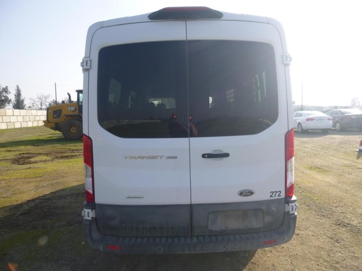 2019-ford-transit-image-8
