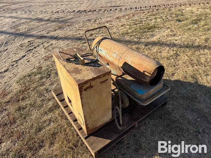 queen-&-l.b.-white-heaters-image-3