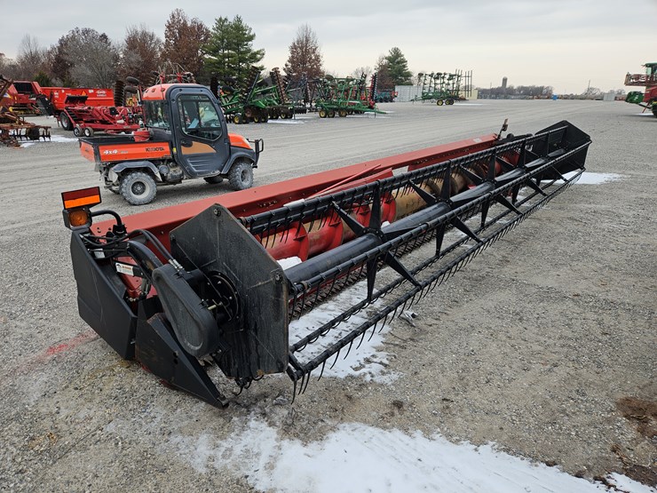 2005-case-ih-1020-image-1