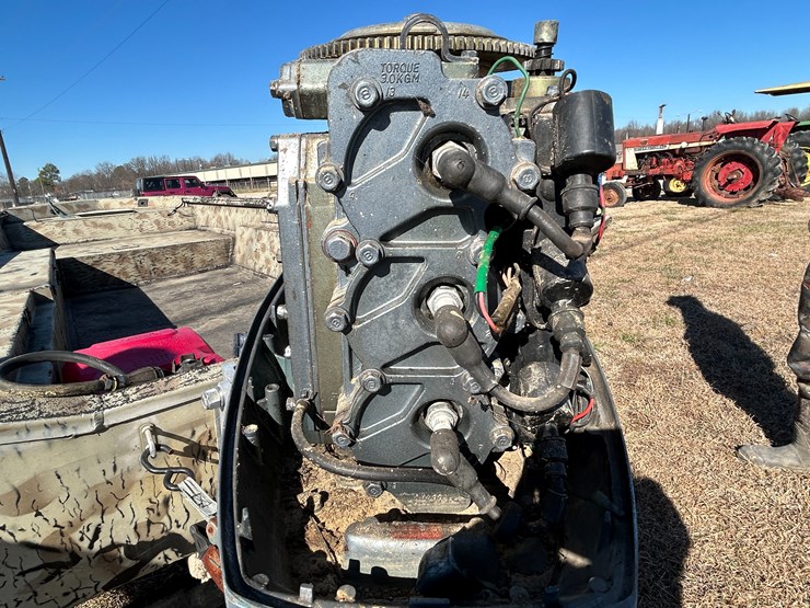 #37821-•-xpress-16'-flat-bottom-fishing-boat-w/-trailer-image-17