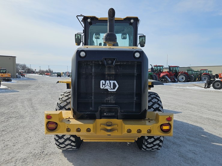 2023-caterpillar-926m-image-18