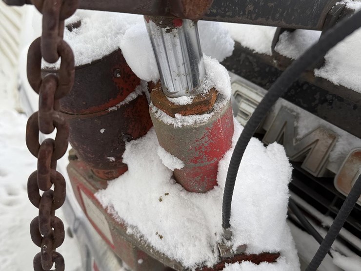 1983-chevrolet-suburban-image-25