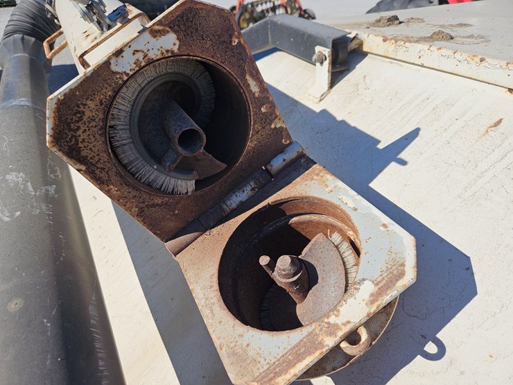 friesen-7s110-image-4