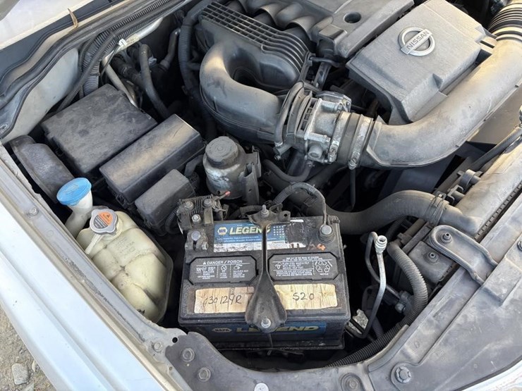 2012-nissan-pathfinder-image-25