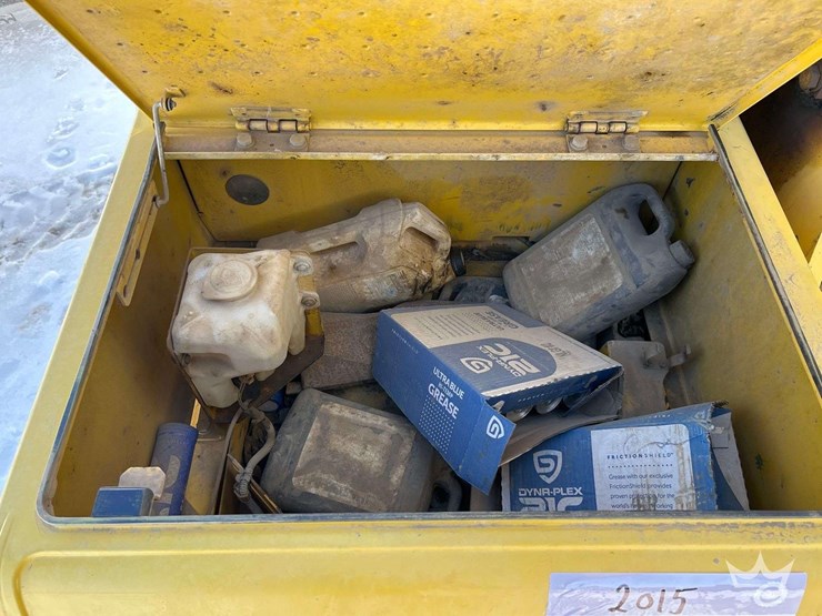 2015-komatsu-pc210-image-6