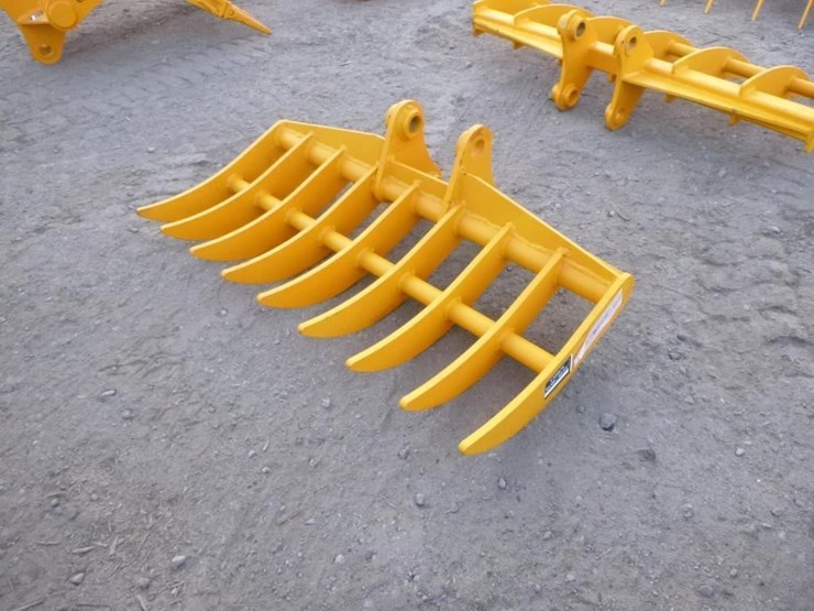 caterpillar-303-image-1