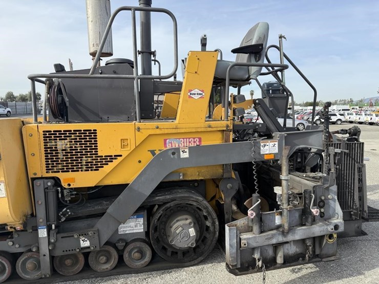 2016-volvo-blaw-knox-pf-4410b-asphalt-paver-image-25