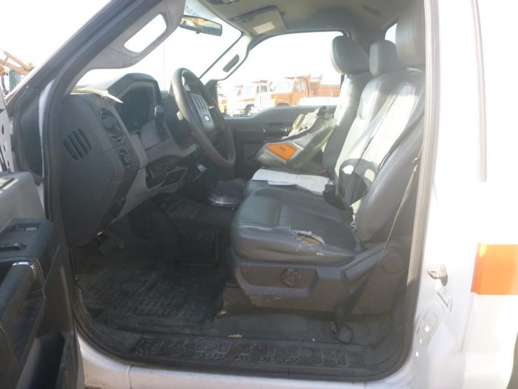 2014-ford-f350-image-7