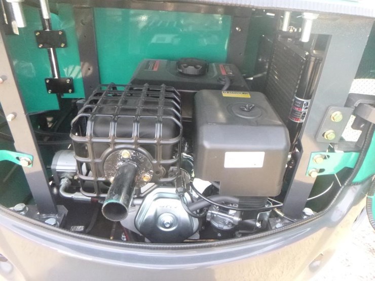 2025-agt-qk16r-hydraulic-excavator-image-24