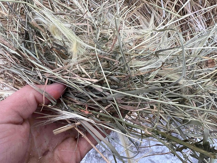 2025-john-deere-561m-image-20