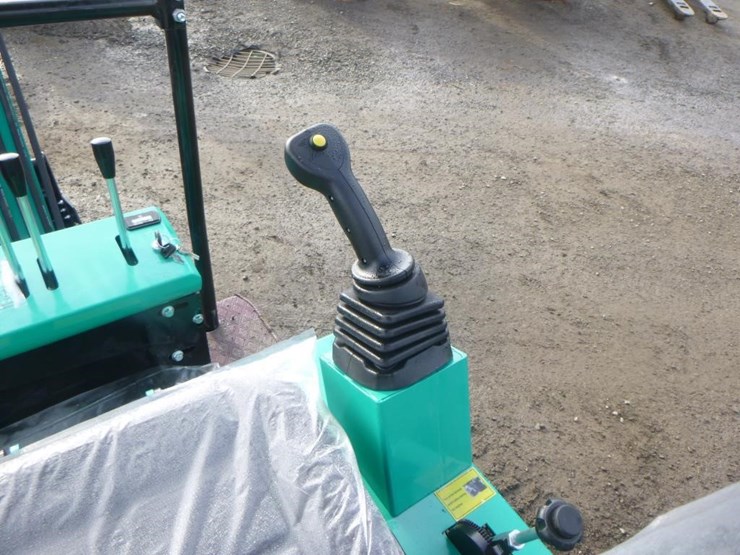 agt-mh12rx-hydraulic-excavator-image-23