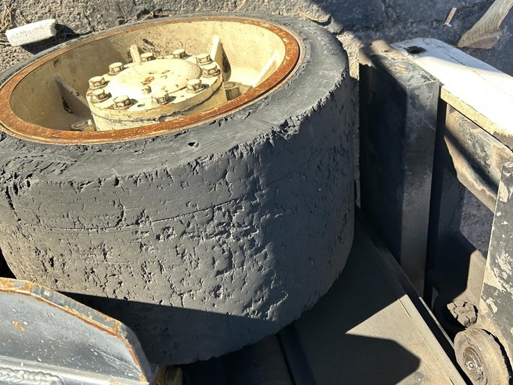 1999-yale-gc100mgn-image-22