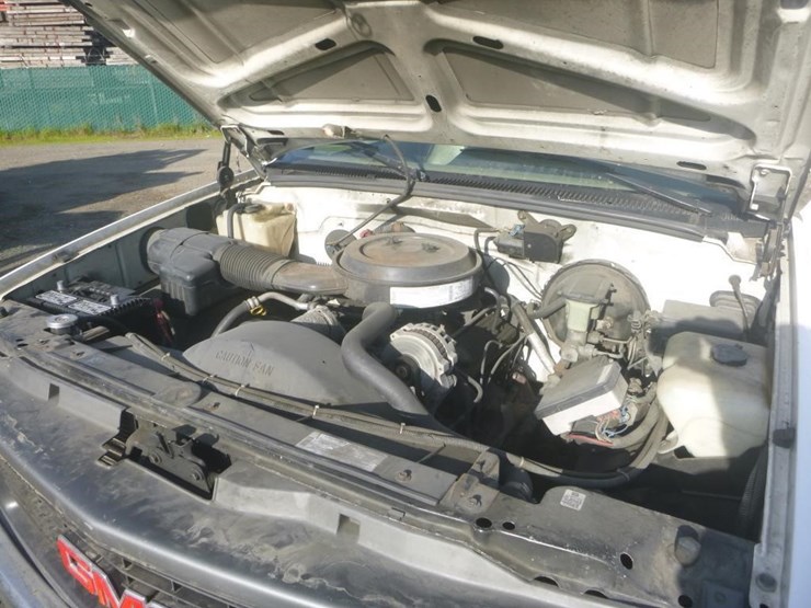 1995-gmc-2500-image-12