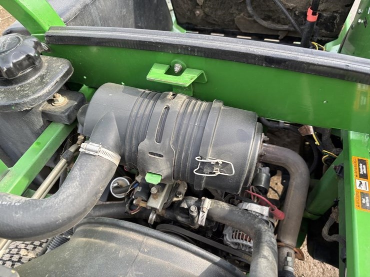 2010-john-deere-2010-image-23