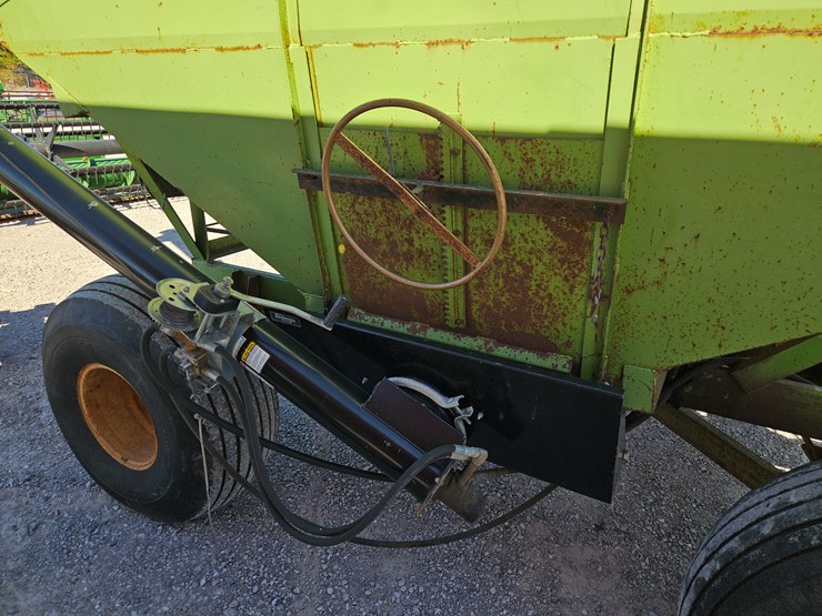 #203572-•-parker-gravity-wagon-image-5