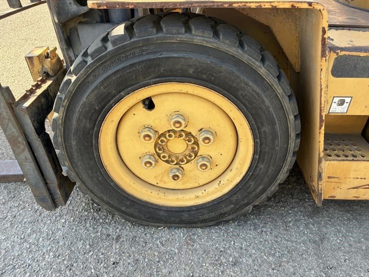 daewood-g25s-2-forklift-image-10