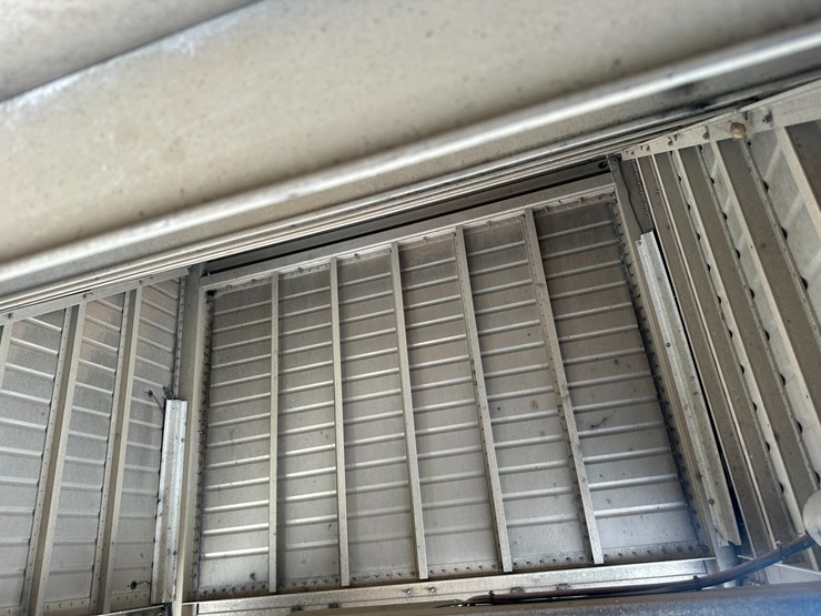 2016-timpte-super-hopper-image-18