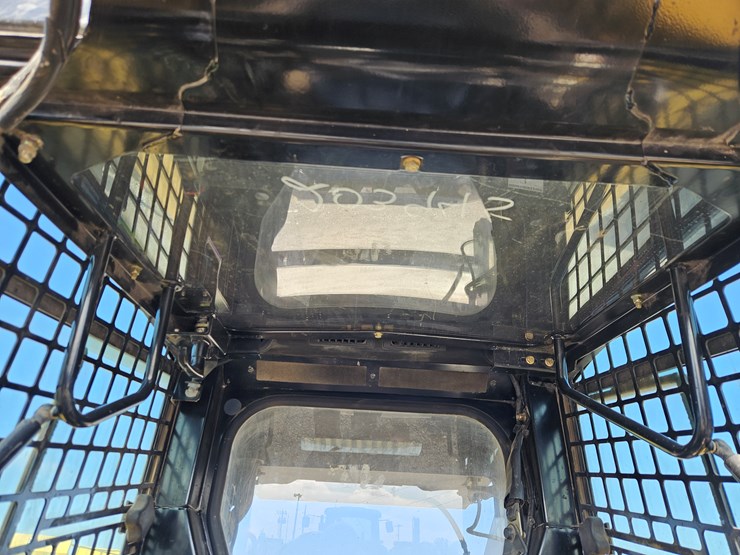 2006-john-deere-328-image-8