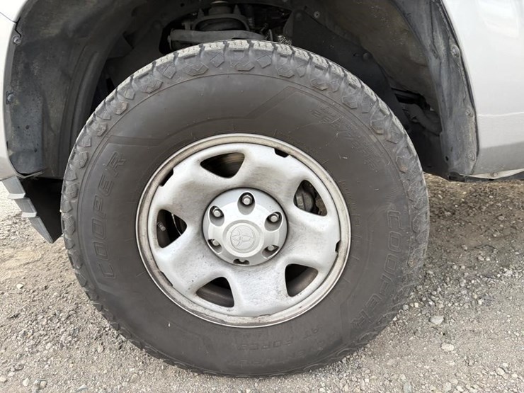 2020-toyota-tacoma-image-25