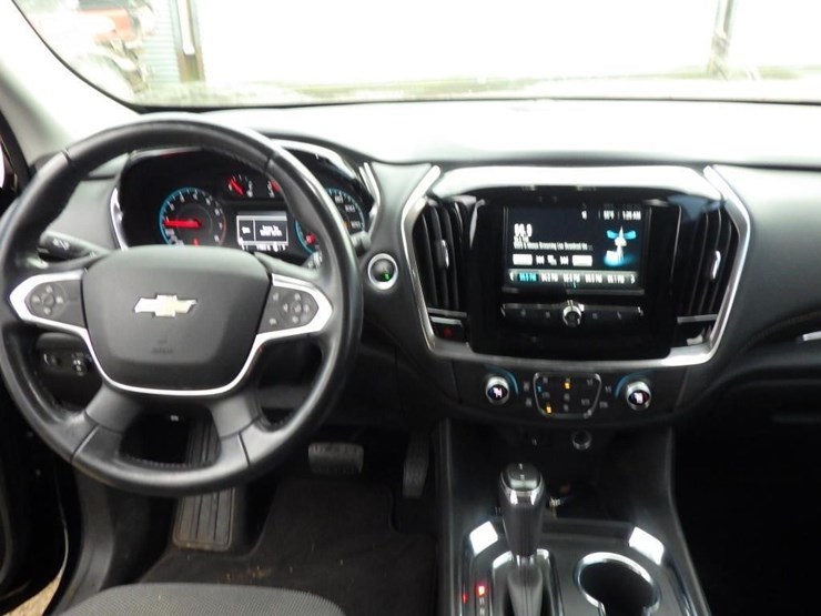2018-chevrolet-traverse-image-9