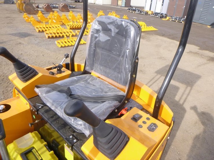 2026-vicsec-vc15-hydraulic-excavator-image-19