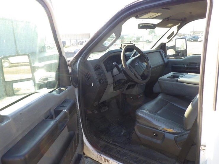 2012-ford-f350-image-5