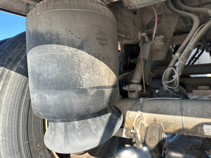 2016-timpte-super-hopper-image-12