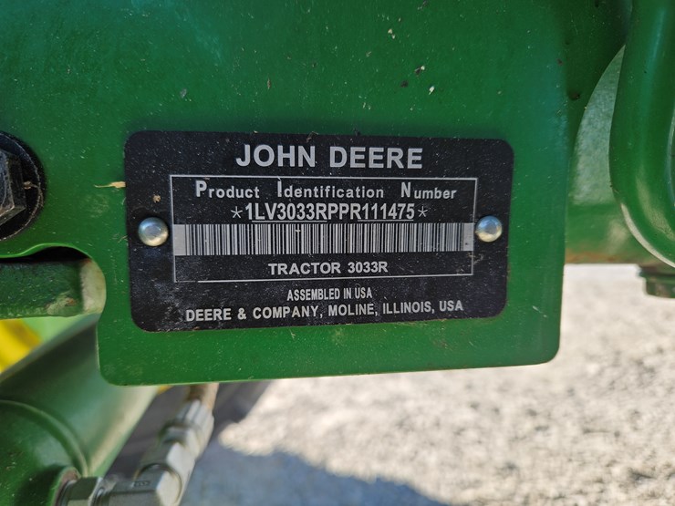 2023-john-deere-3033r-image-22