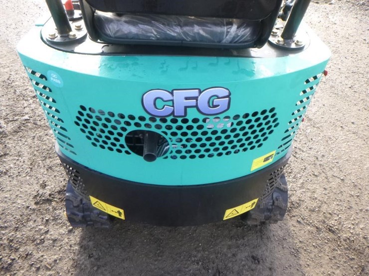 agt-qh12r-hydraulic-excavator-image-17