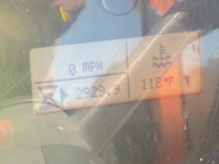 2015-jlg-g5-18a-image-15