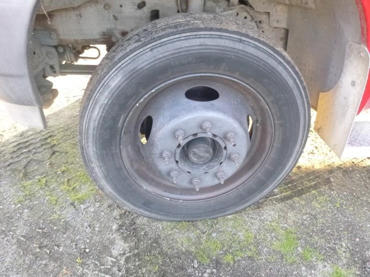 2003-ford-f550-image-31