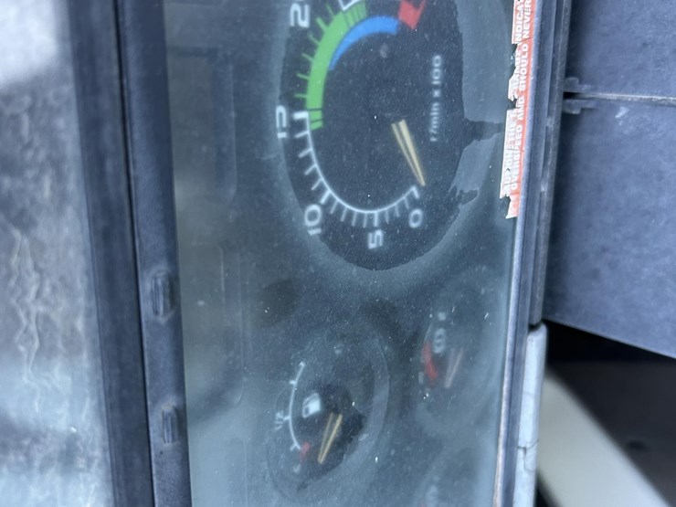 1989-volvo-fe6-image-31