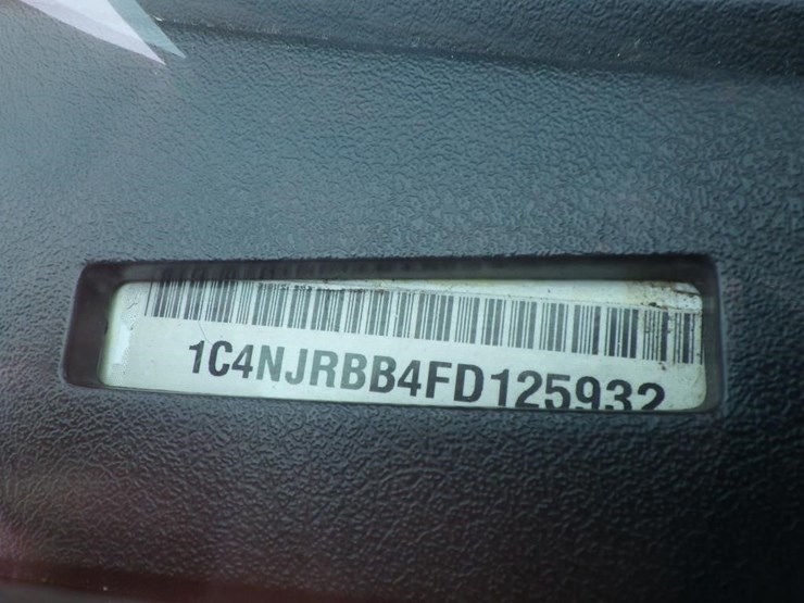 2015-jeep-patriot-image-15