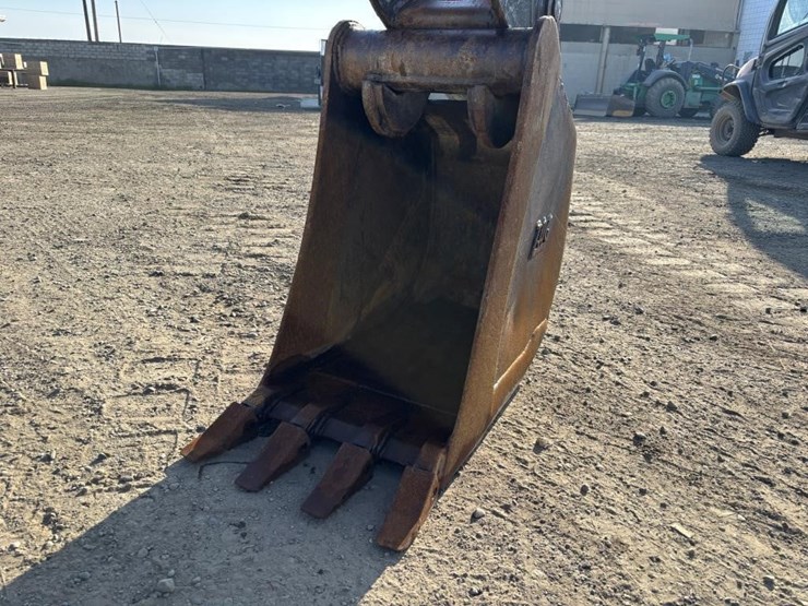 2016-mustang-800z-image-11