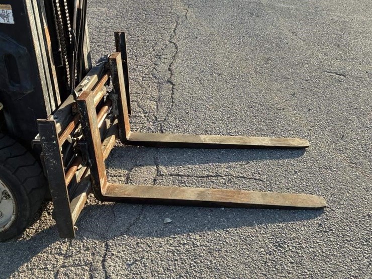 2008-yale-glc050vxnvse094-forklift-image-6