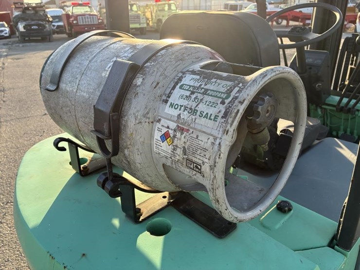 mitsubishi-fgc25-image-13