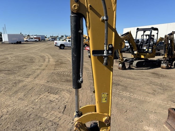 2022-caterpillar-303.5-image-20