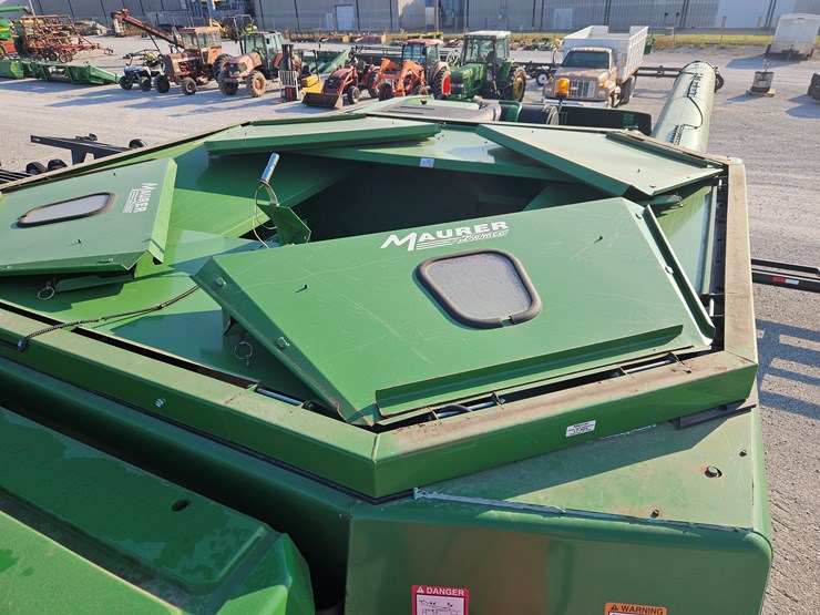 2005-john-deere-9860-sts-image-14