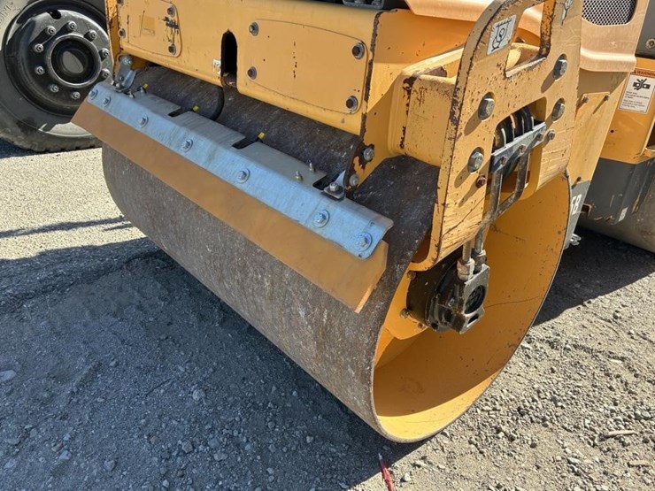 2018-volvo-dd25b-image-5