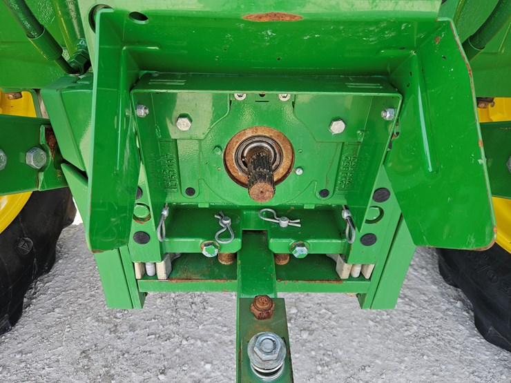 2020-john-deere-6145m-image-19