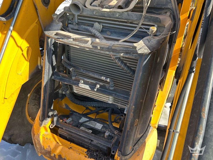 2010-jcb-3cx-image-9