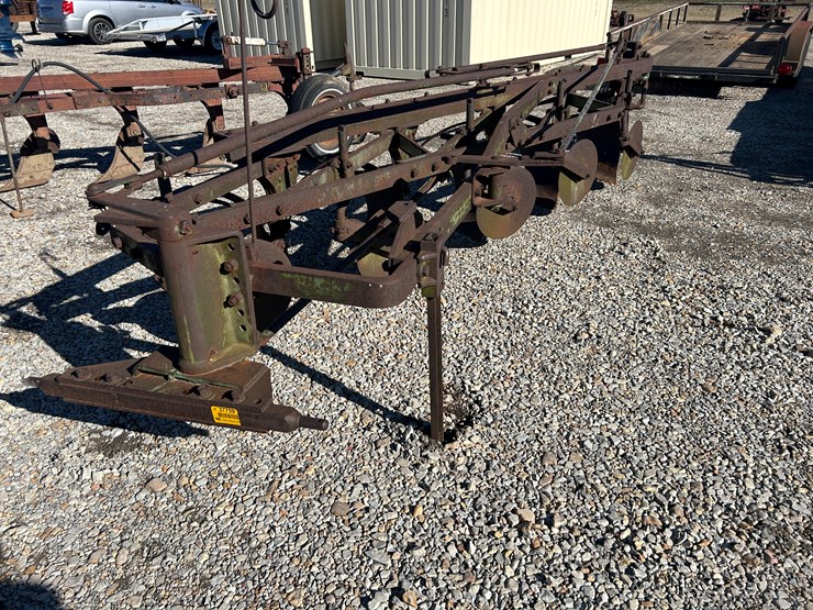 john-deere-5-image-1