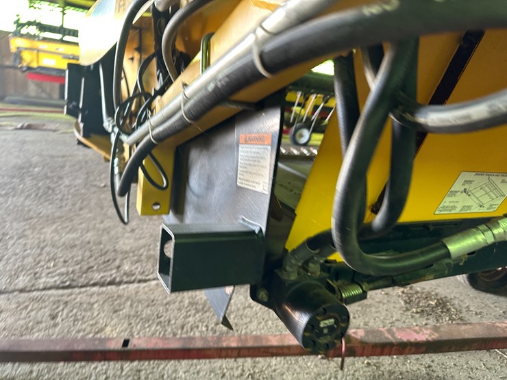 2011-new-holland-92c-image-20