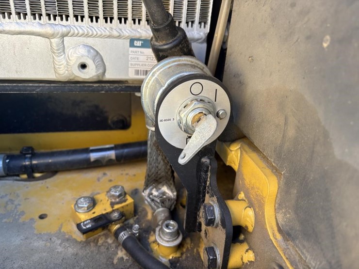 2022-caterpillar-303.5-image-50