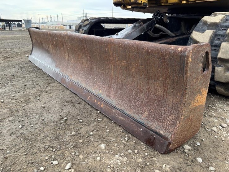 2018-caterpillar-303-image-9