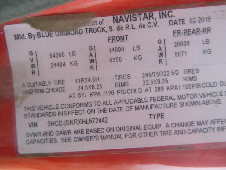 2017-international-prostar-image-29