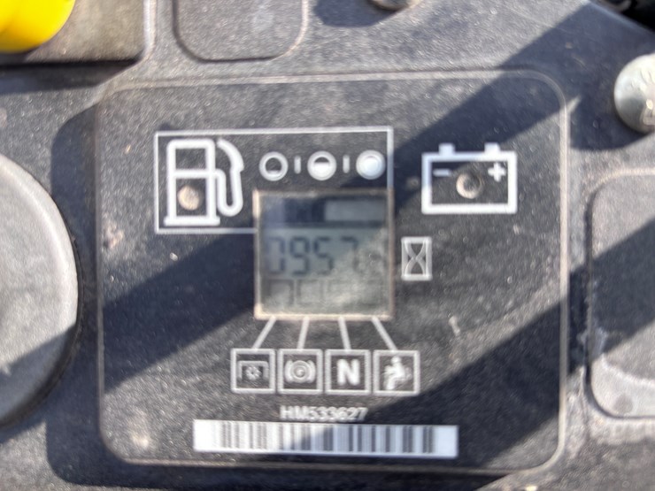 #32750-•-exmark-lazerz-zero-turn-image-9